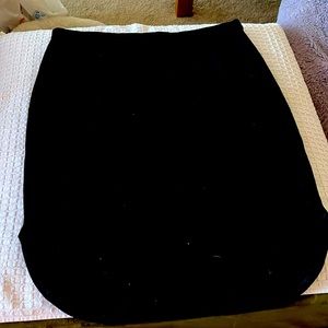 Banana Republic large black A-line skirt.